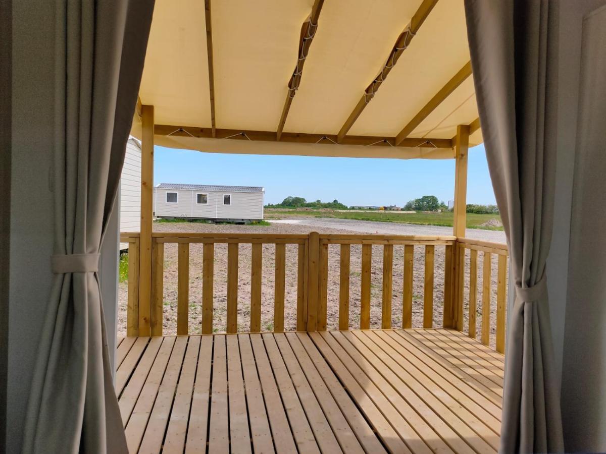 Domaine De La Grange Des Champs Otel Lorris Dış mekan fotoğraf