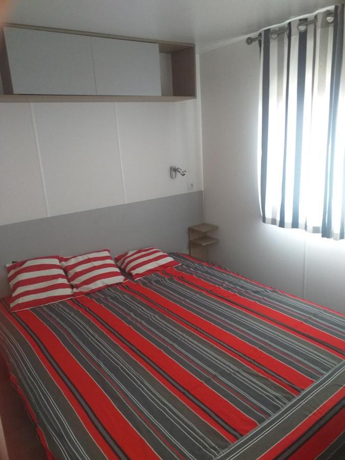 Domaine De La Grange Des Champs Otel Lorris Dış mekan fotoğraf